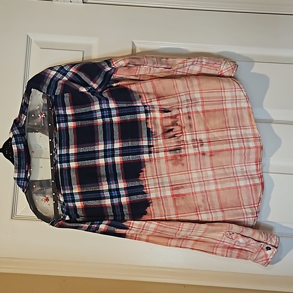 Customized flannel women's shirt .. - Picture 4 of 8